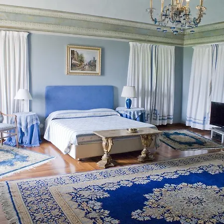 Torre Dei Frati B&B 포사노