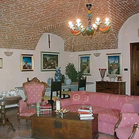 Torre Dei Frati Couette-café Fossano