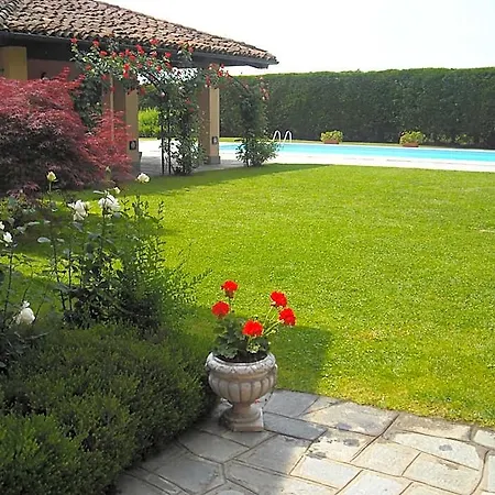Couette-café Torre Dei Frati 4*
